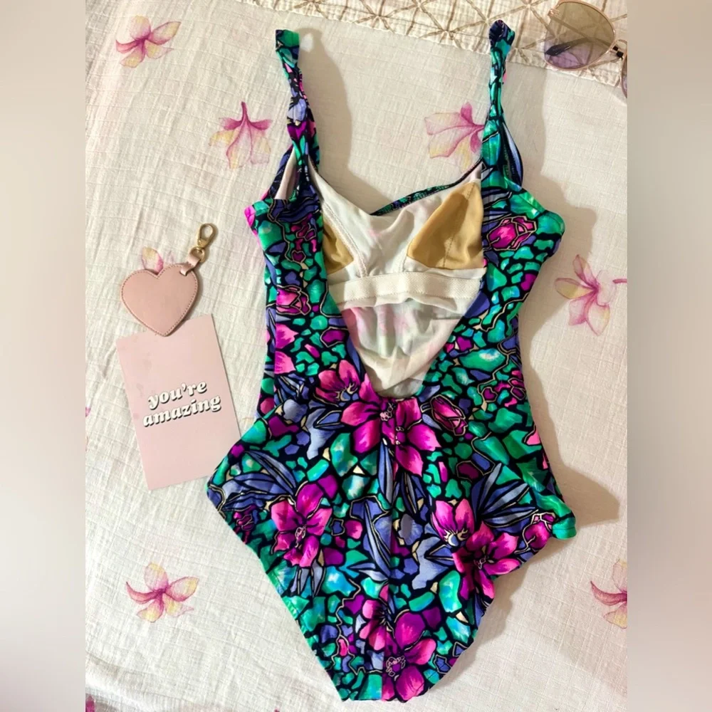 Jantzen Vintage One Piece Swimsuit 🌸✨🌺 - Picture 6 of 8